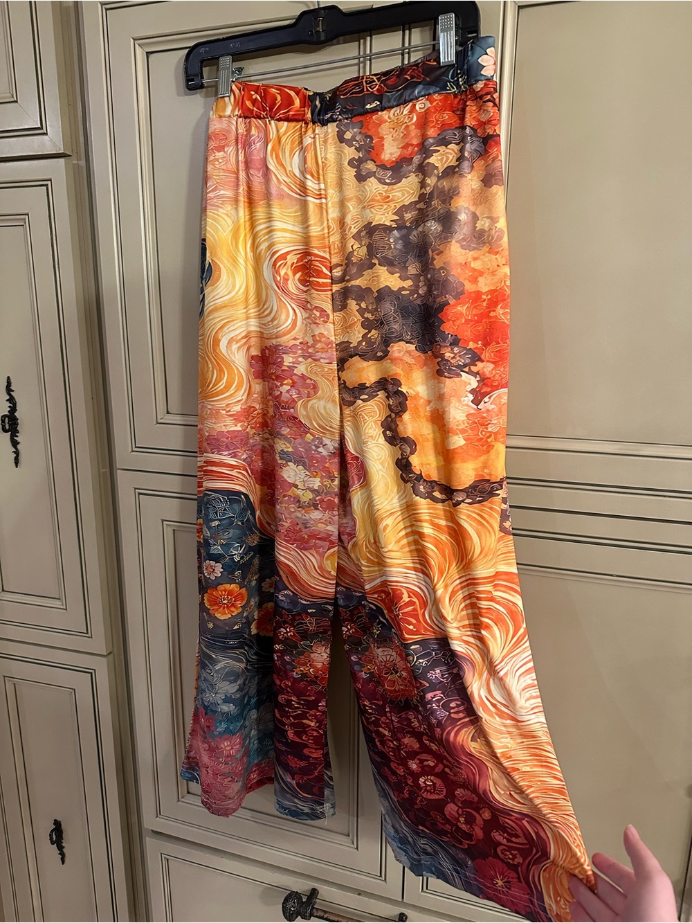 Women's Multicolor Patterned Cropped Pants